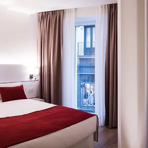 4* Hotel Pompaelo Urban